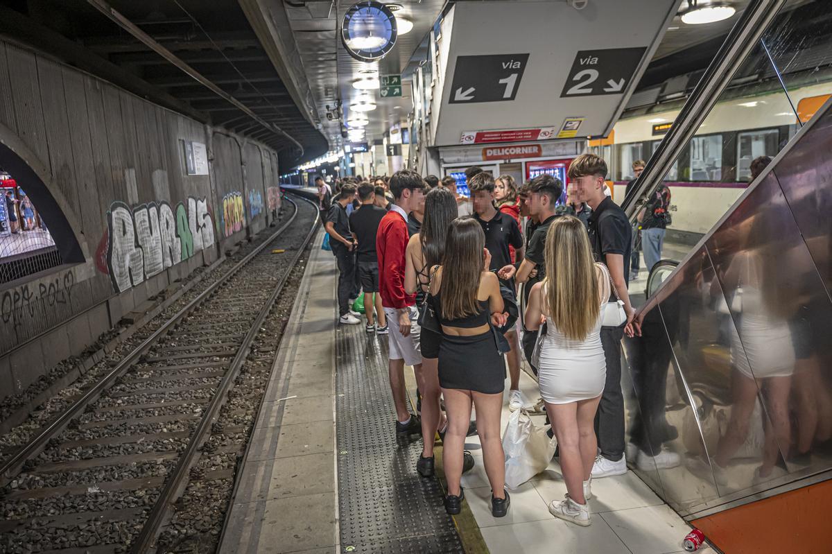 En el tren del botellón a Mataró