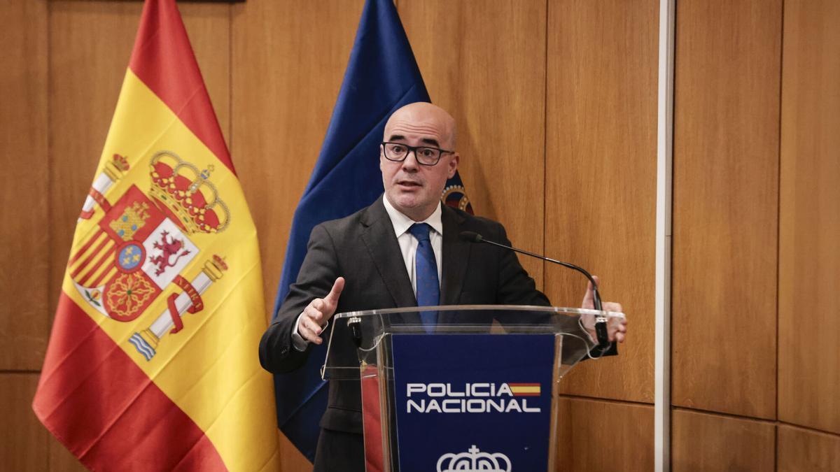 Archivo- El delegado del Gobierno en Madrid, Francisco Martín, durante una rueda de prensa.