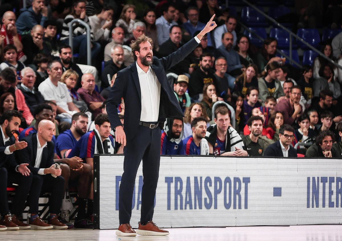 Grimau habló ante la prensa sobre la situación de Ricky