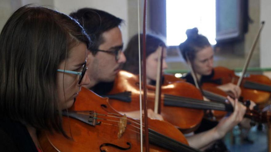 Joves talents d&#039;arreu del món converteixen Solsona en una gran aula de música