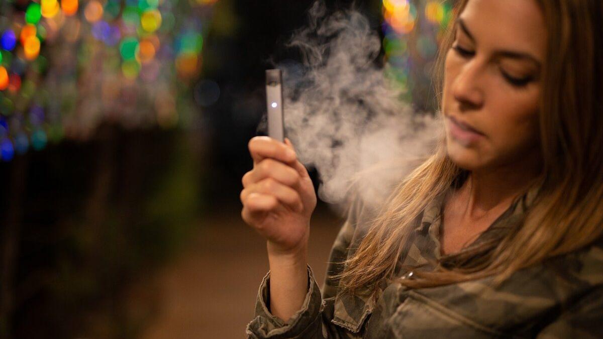 Segons l&#039;estudi, el 10,4% d&#039;adolescents ha provat algun cop el cigarret electrònic