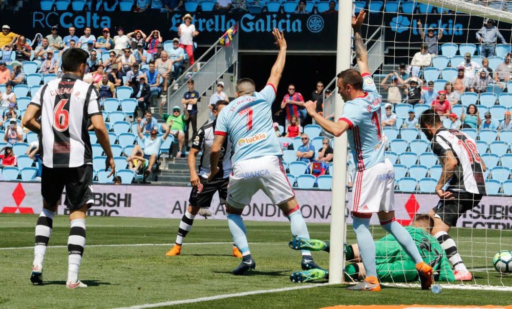 El Celta-Levante, en imágenes