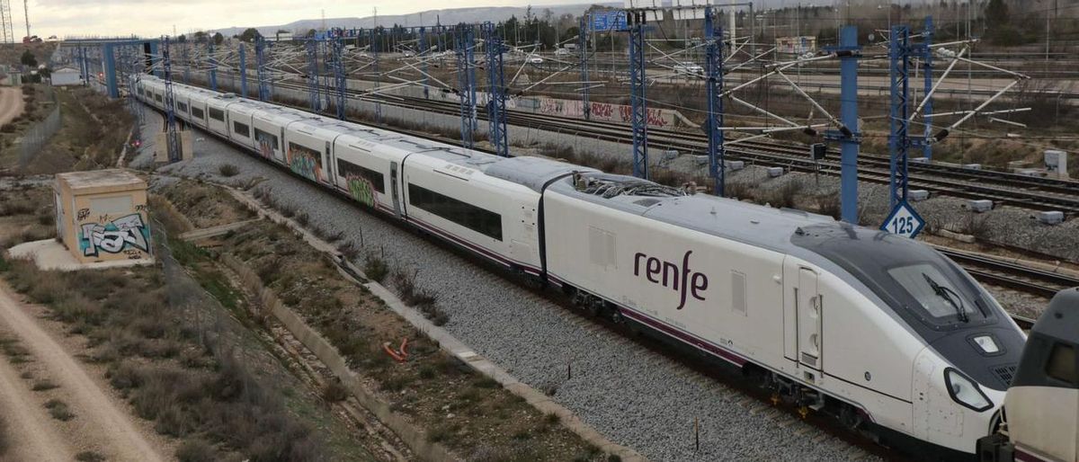Renfe incrementa un 35,9% els viatgers en trens de Rodalies, Mitjana Distància i Avant fins al febrer
