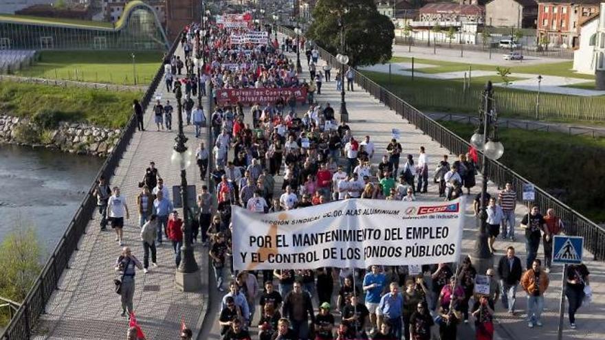 Manifestación en defensa del empleo en las comarcas mineras celebrada en Langreo en abril del pasado año.