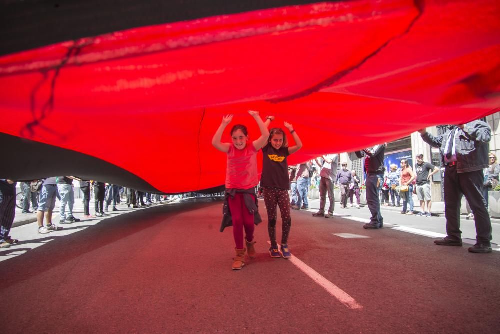 Manifestación del Día del Trabajo en València