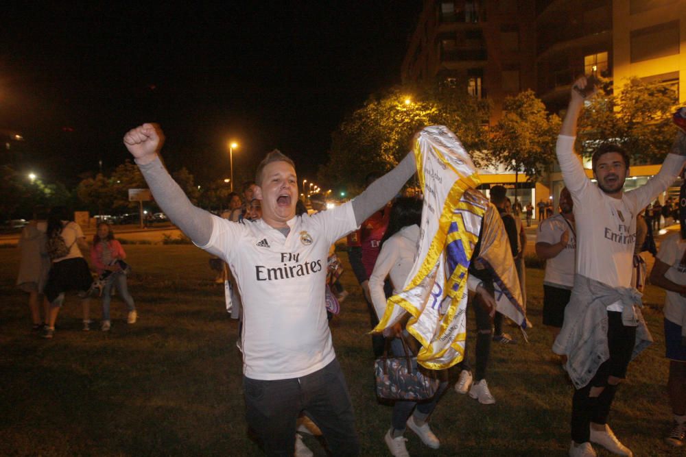 Gironins celebren el títol de lliga del Reial Madrid