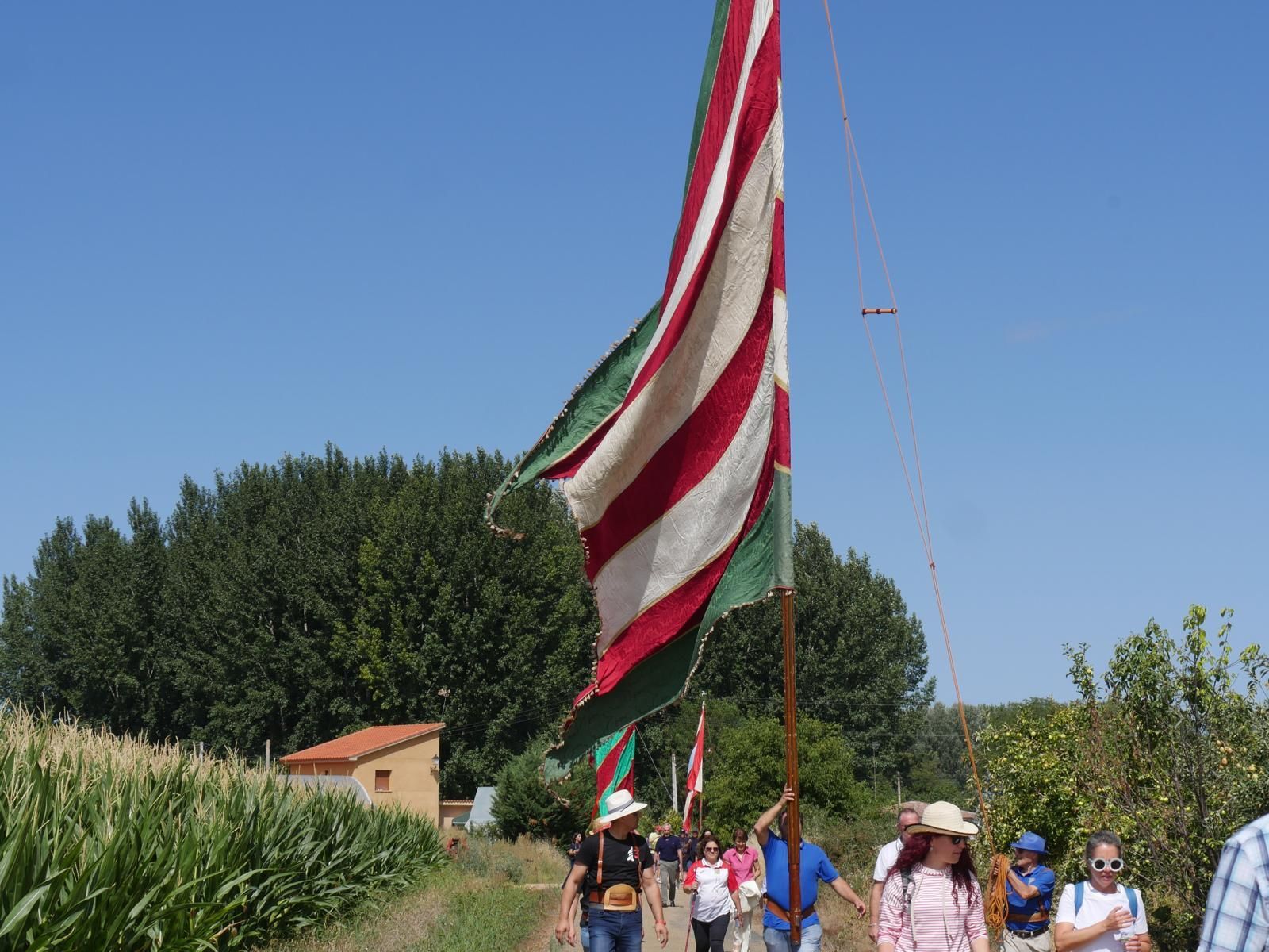 GALERÍA | Así ha vivido Abraveses de Tera su romería a la Virgen de las Encinas