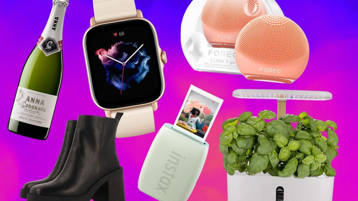 Sorprende a tu madre con estas ideas de regalos que le harán sonreír esta Navidad (