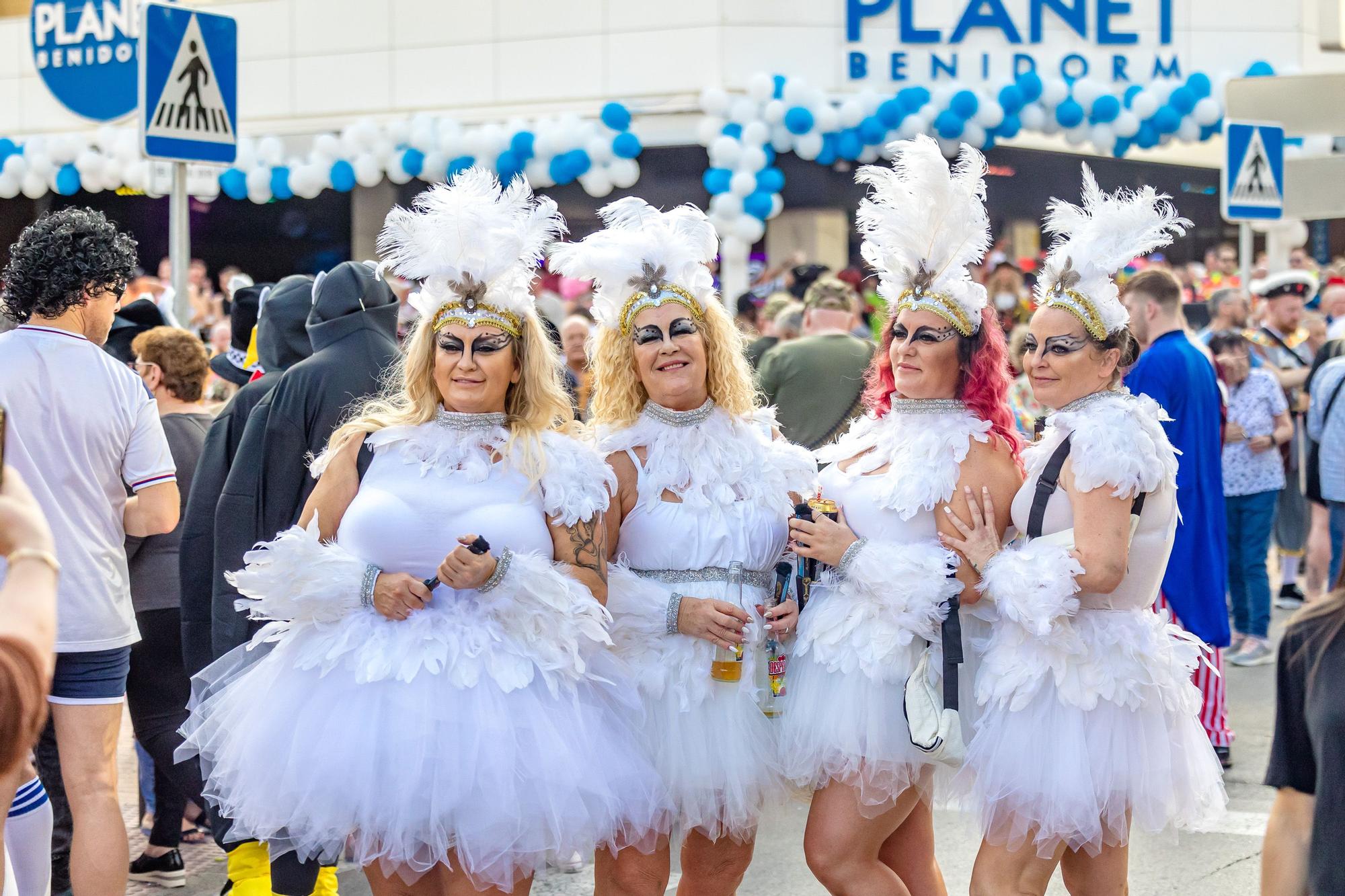 La "Fancy Dress" llena de disfraces Benidorm