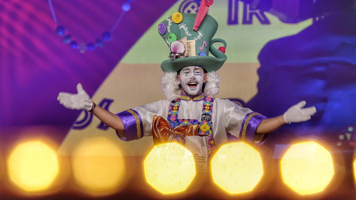 Yared García, director de la murga Los Irónicos, de Los Realejos, en el concurso de Santa Cruz de Tenerife 2026.