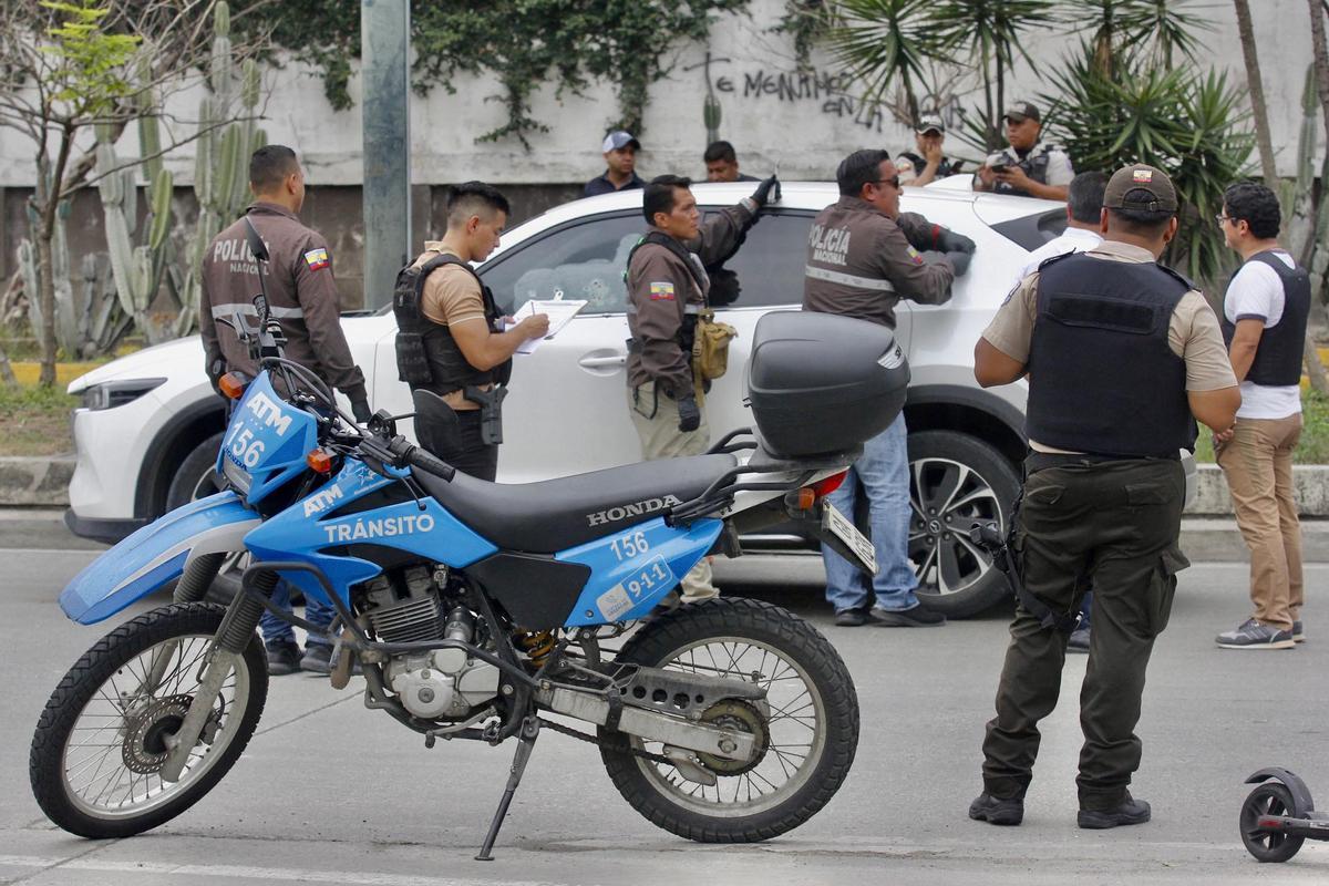 Asesinado a tiros fiscal encargado de investigar el  asalto armado contra una  televisión ecuatoriana