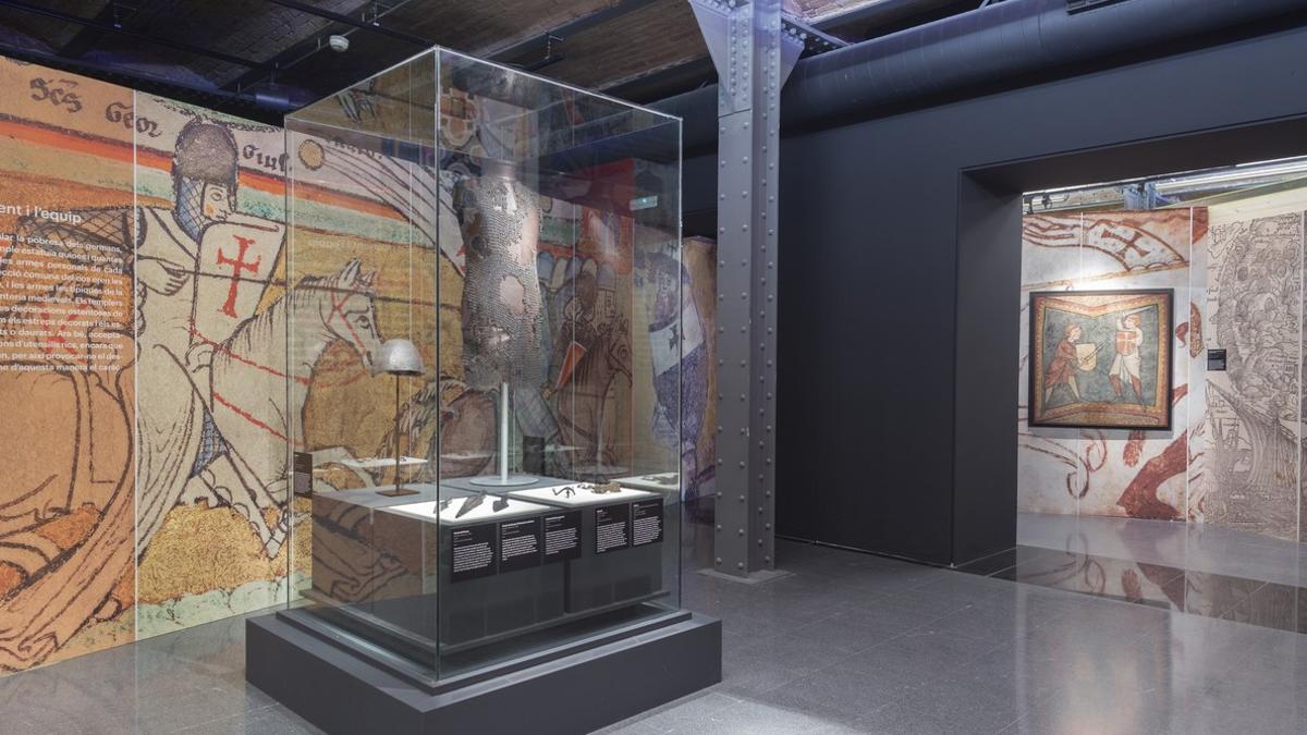Una cota de malla, en la exposición 'Templers' del Museu d'Història de Catalunya.