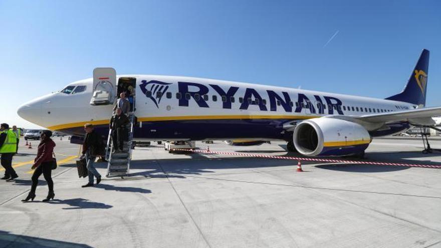 Flieger von Ryanair.