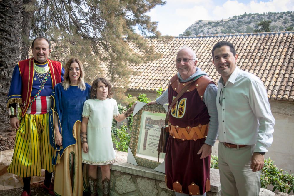 Fontilles vive los Moros y Cristianos de Alcoy