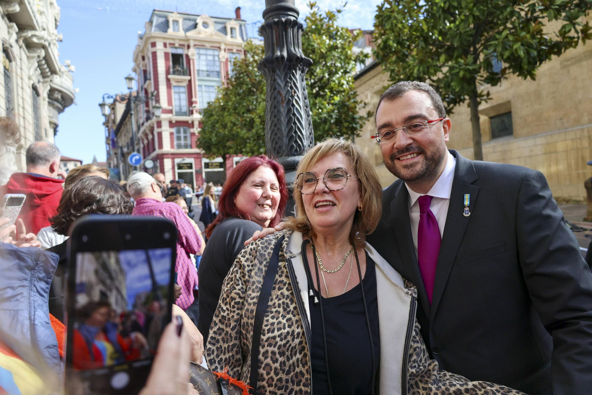 EN IMÁGENES : Leonor derrocha simpatía al recibir la Medalla de Asturias y el título de Alcaldesa Honoraria de Oviedo