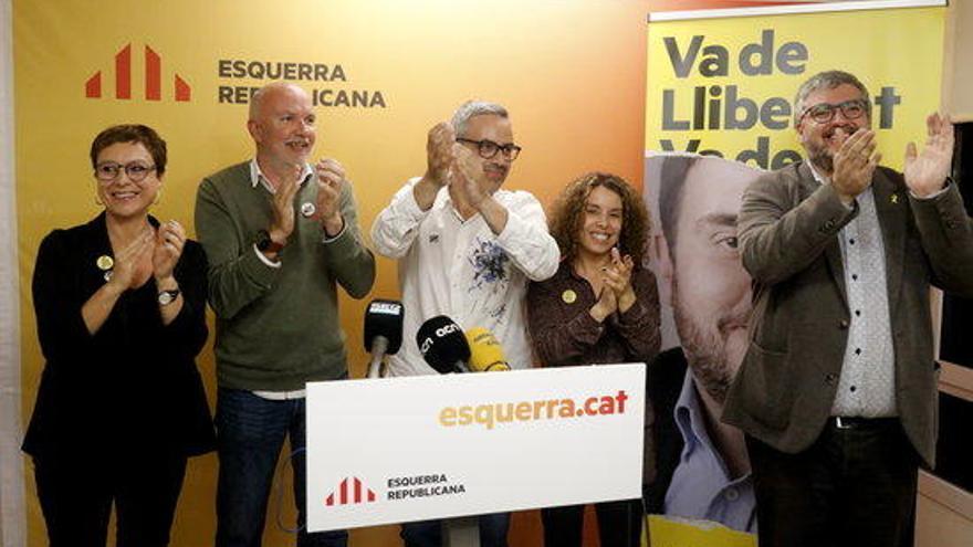 Els candidats republicans celebrant la victòria a Girona,