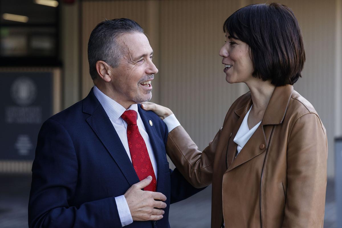 La ministra de Ciencia, Innovación y Universidades, Diana Morant, y el rector de la Universidad Politécnica de Valencia, José Capilla, a su llegada al acto de presentación del primer centro universitario español en China, el Beihang Valencia Polytechnic Institute (BVPI), a 23 de octubre de 2025, en Valencia, Comunidad Valenciana (España). Inaugurado la semana pasada, el Beihang Valencia Polytechnic Institute ha sido seleccionado por el Ministerio de Educación de China como proyecto piloto del Sino-Foreigner Excellence Engineering Program, una iniciativa que permitirá a los estudiantes de la UPV obtener el título oficial chino de la Beihang University (BUAA) tras realizar una estancia académica en el país asiático. 23 OCTUBRE 2025 Rober Solsona / Europa Press 23/10/2025. Rober Solsona