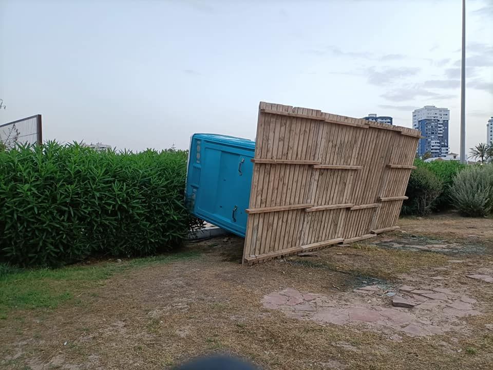 Vandalismo en la playa de El Puig