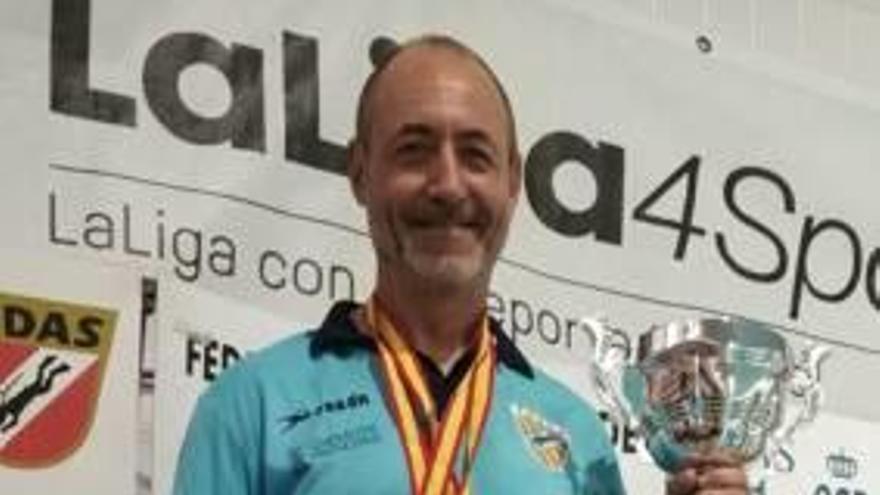 César Moreno se proclama campeón de España de buceo por parejas y 3º individual