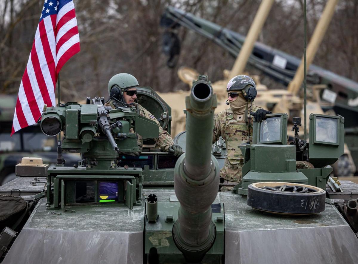 Trump planeja elevar un 50% la despesa militar en plena onada intervencionista