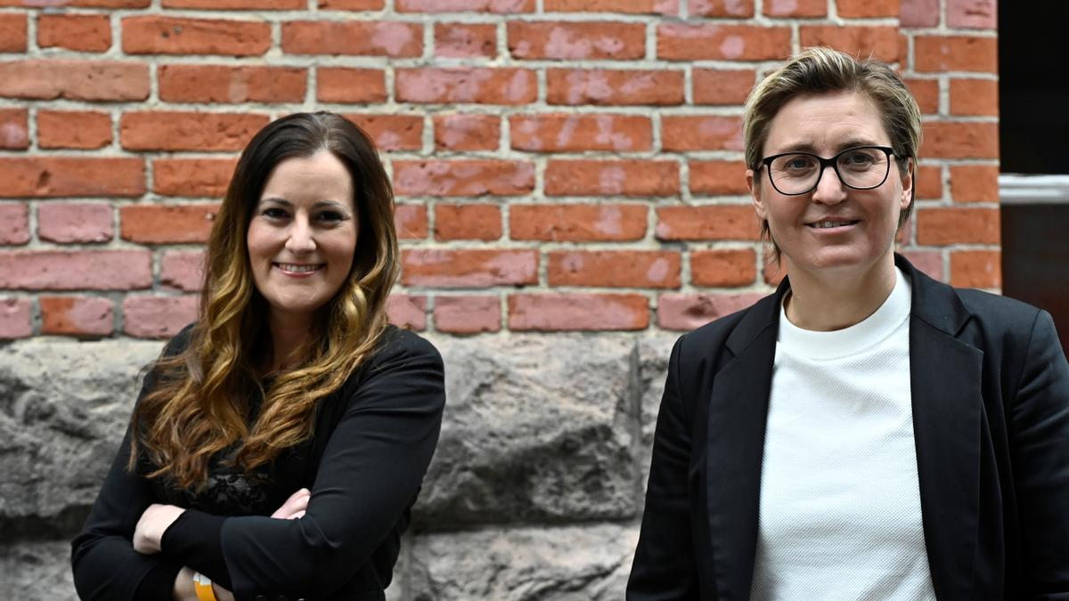 Janine Wissler y Susanne Hennig-Wellsow, las nuevas líderes del partido La Izquierda.