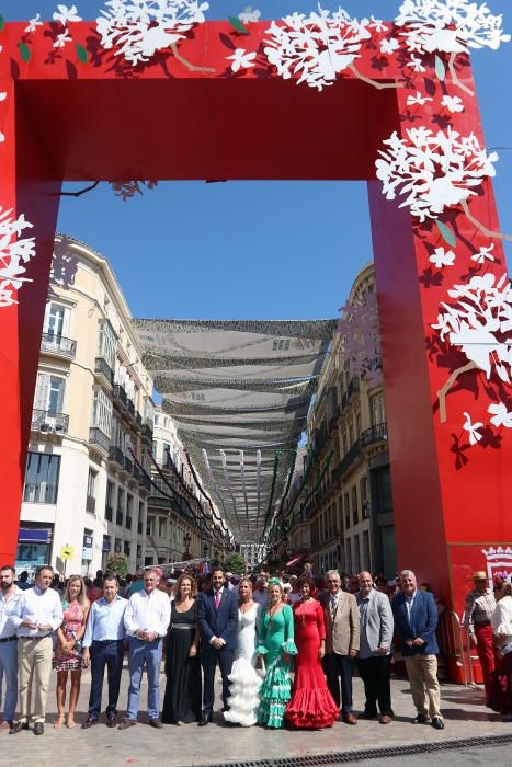 El consejero de Empleo, Empresa y Comercio, Javier Carnero, visita la Feria.