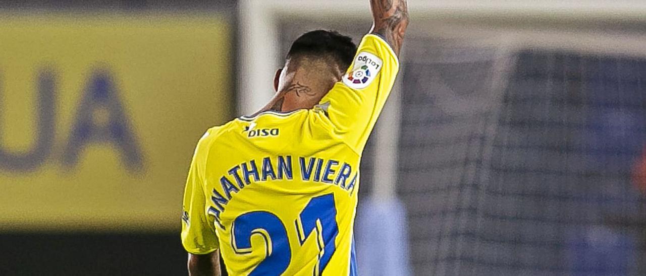 La UD liberará el ‘21’ en enero, a la espera de Jonathan Viera