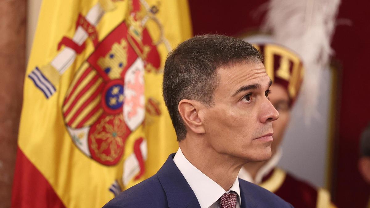 Sánchez cesa a Antonio Hernández, la mano derecha de Salazar