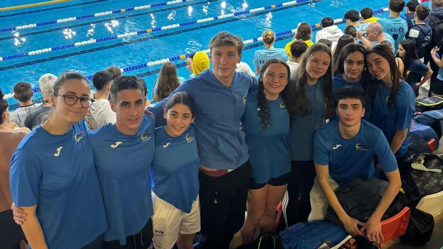 Nadadores del CN Xàtiva en el Trofeo Castalia de Castelló de la Plana.