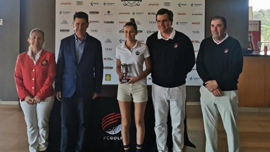 Rocío Tejedo prolonga su racha con otra victoria en la Copa Catalunya de golf