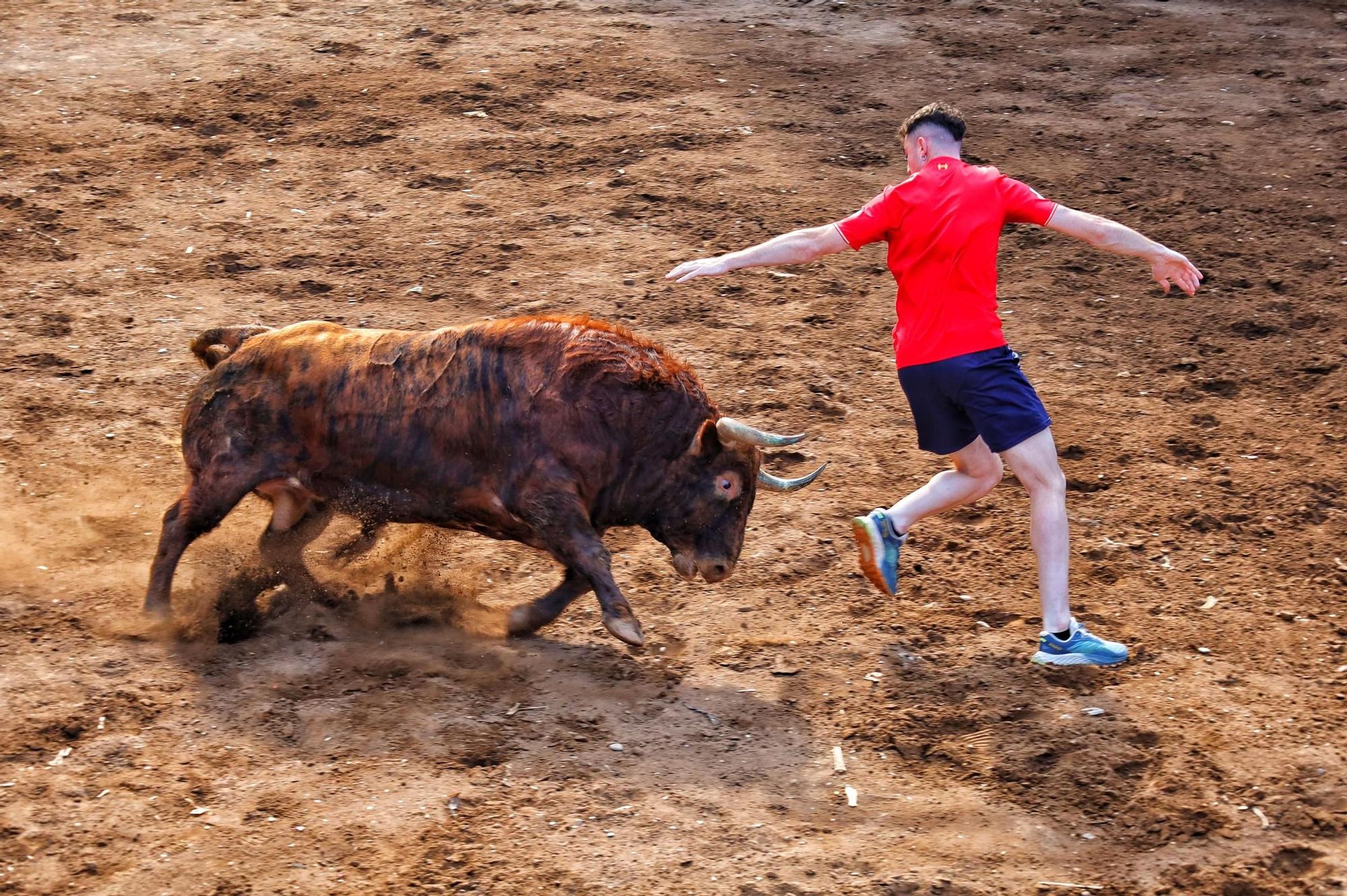Los mejores momentos de la tarde taurina del martes de fiestas en Almassora
