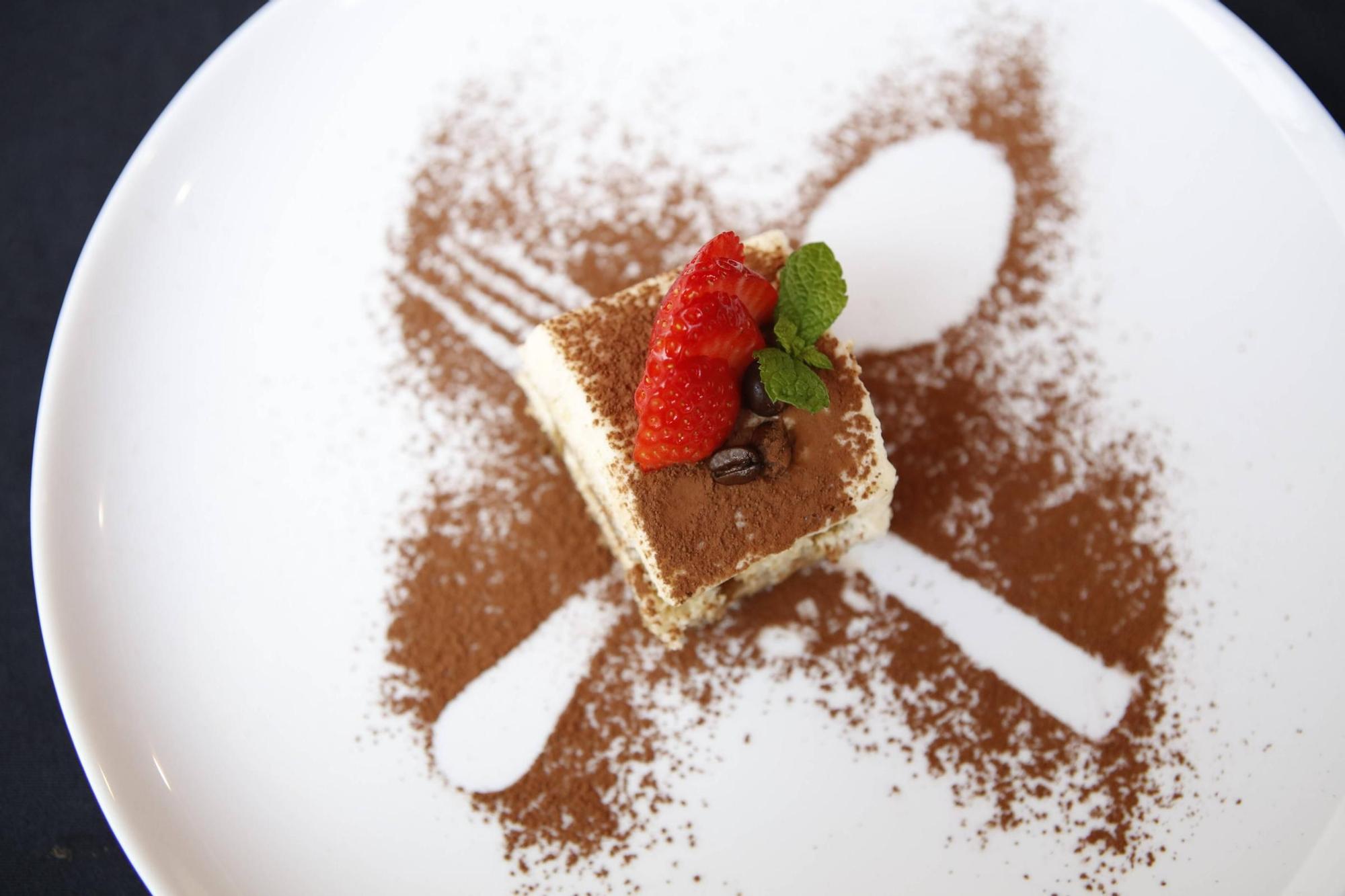 Das schön angerichtete Tiramisu ist eine der Dessert-Optionen.