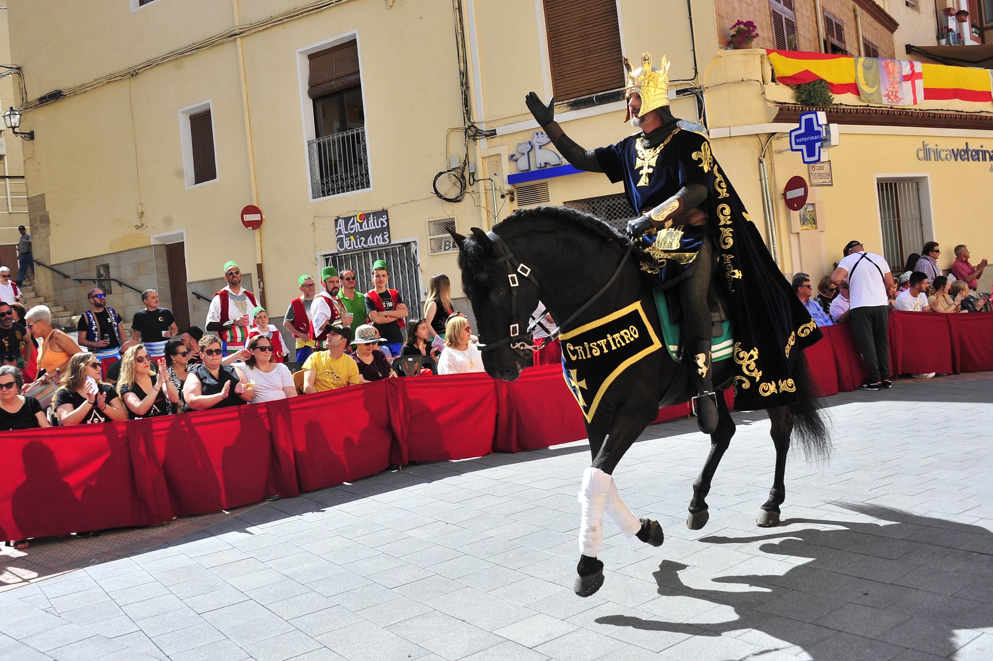 Fiestas de Moros y Cristianos en Petrer , Entrada Cristiana