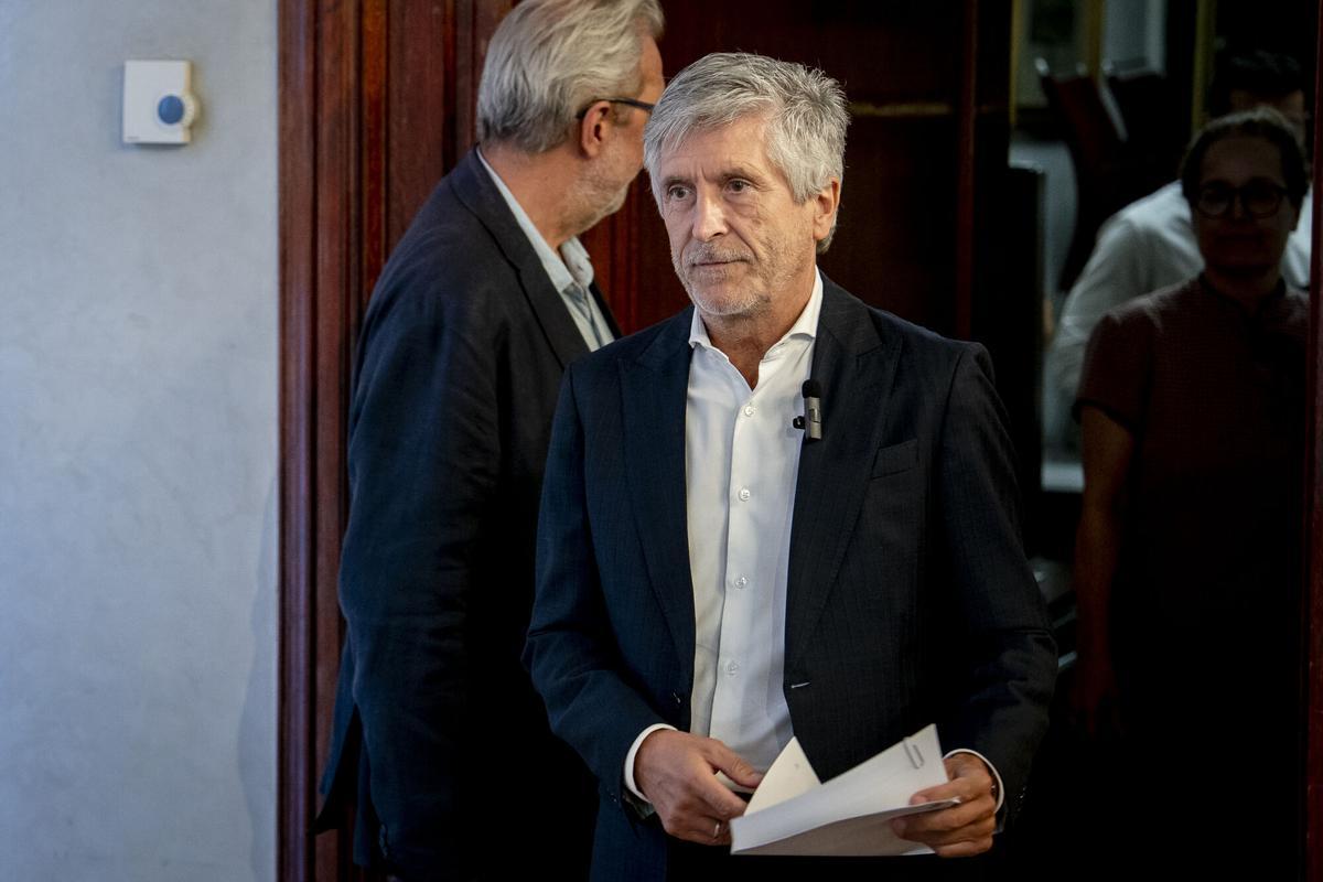 Marlaska comunica a la UE el restabliment dels controls fronterers a viatgers procedents d’Itàlia