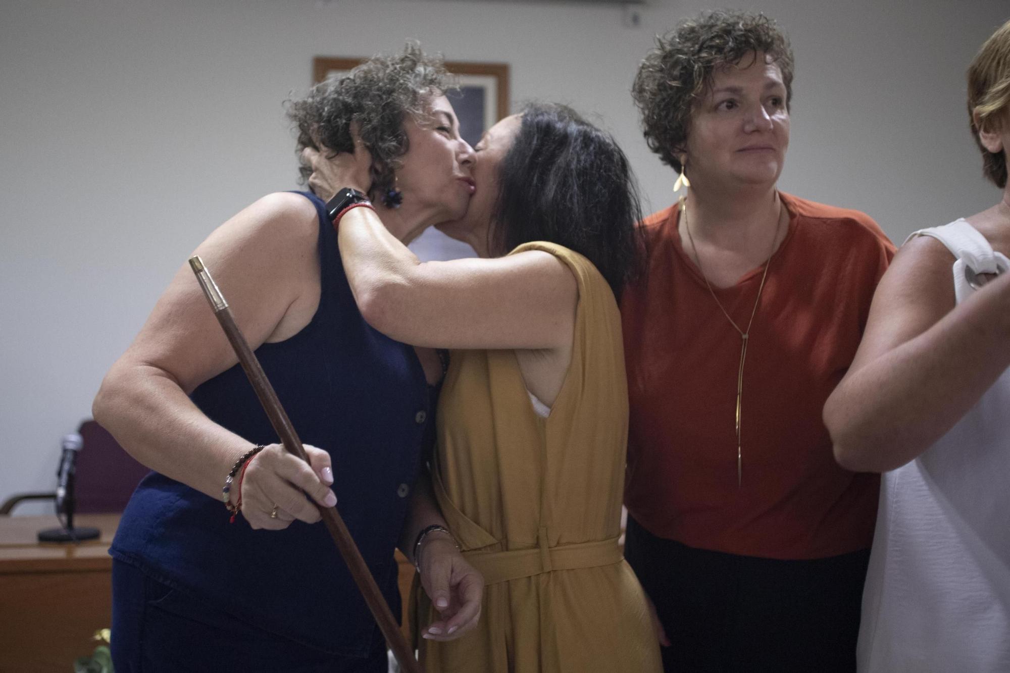 Todas las fotos de la toma de posesión de la nueva alcaldesa de Novetlé