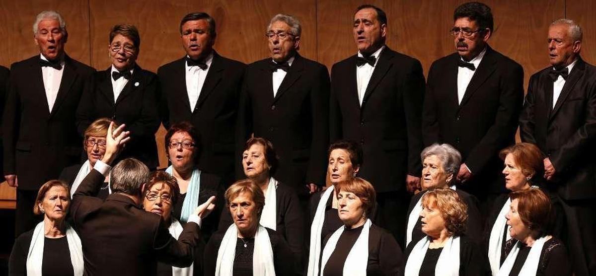 Las corales del Festival Rey Rivero llevan sus melodías al Auditorio Mar de Vigo