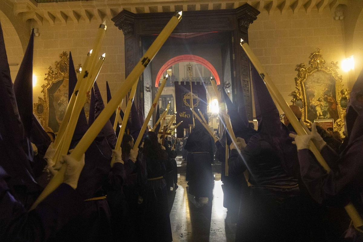 Martes Santo en Alicante 2026: Procesión de la Hermandad de Nuestro Padre Jesús