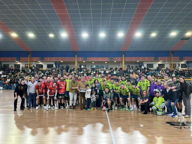 GALERÍA | El BM Caja Rural Zamora se prueba ante el gran Ademar de León