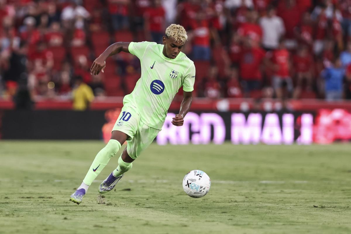 Lamine Yamal of FC Barcelona in action during the Spanish league, La Liga EA Sports, football match played between RCD Mallorca and FC Barcelona at Son Moix Stadium on August 16, 2025 in Mallorca, Spain. AFP7 16/08/2025 ONLY FOR USE IN SPAIN. Javier Borrego / AFP7 / Europa Press;2025;SPORT;ZSPORT;SOCCER;ZSOCCER;RCD Mallorca v FC Barcelona - La Liga EA Sports