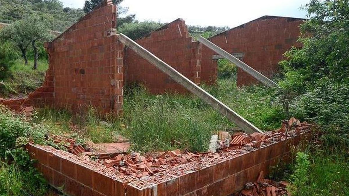 Orden de derribo para obras ilegales en Plasencia.