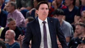 Xavi Pascual ya deja abierta la puerta a una posible dimisión a final de temporada