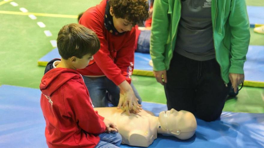 Los niños de Zamora aprenden a salvar vidas