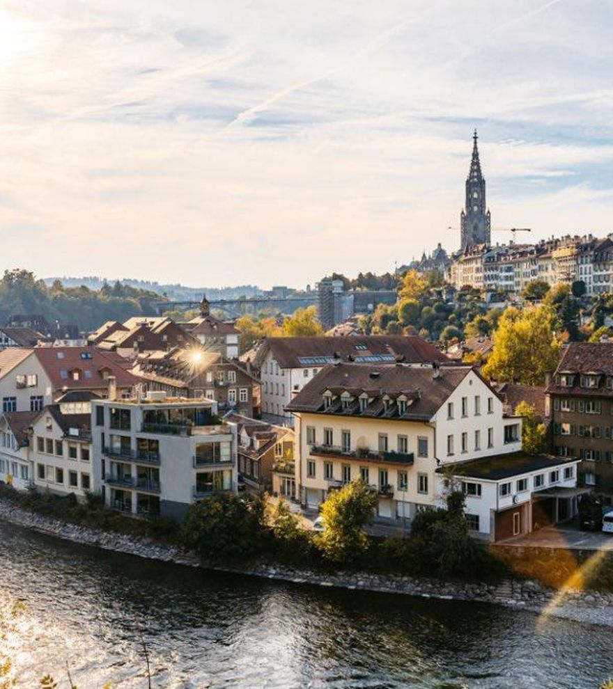 El tren más empinado del mundo, patrimonios de la Humanidad y lagos inolvidables, los motivos para apuntarte a la nueva Expedición VIAJAR a Suiza
