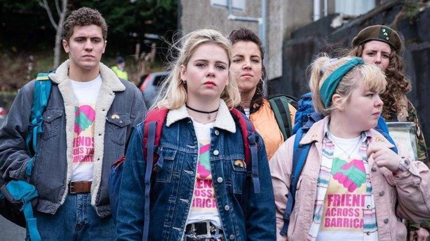 &#039;Derry girls&#039;, el humor en tiempos de guerra en Irlanda