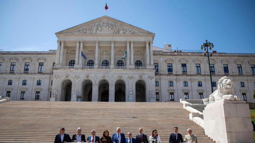 Fotogalería | La Alianza Territorial Europea, en Lisboa para pedir una autovía a Portugal