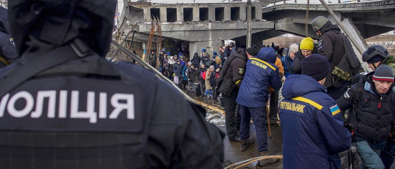 Evacuación de personas en Ucrania.