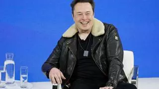 Elon Musk manda "a la mierda" a Apple, Disney y otras marcas que han retirado su publicidad de X