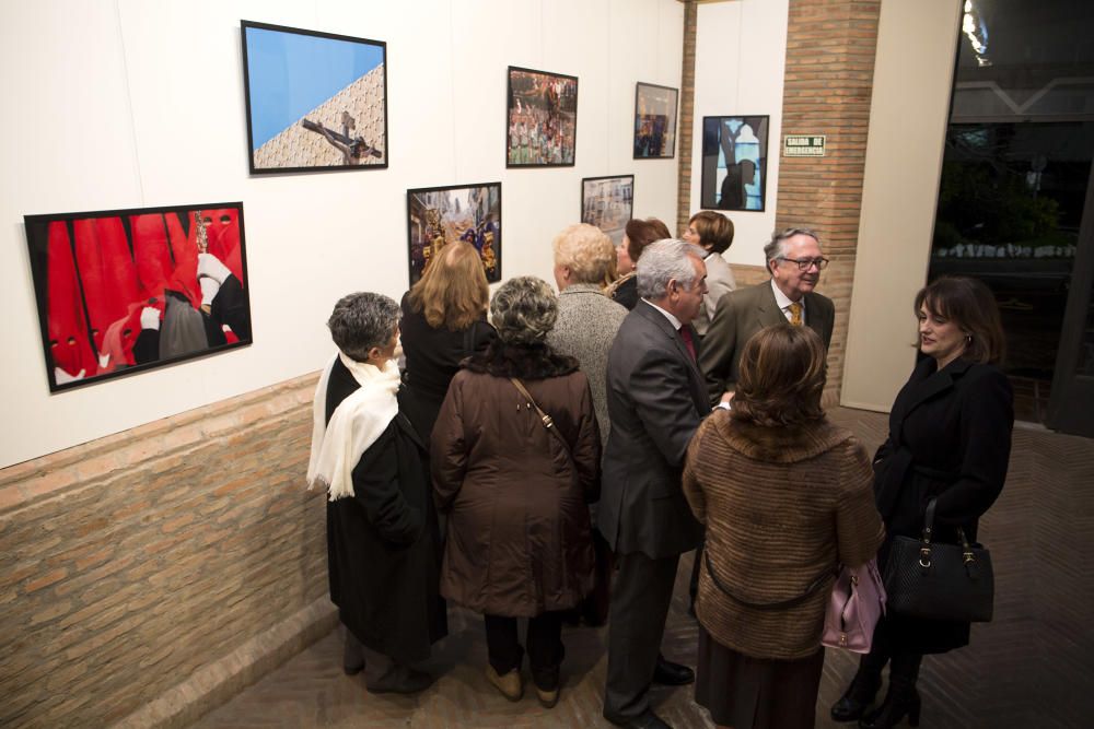 Exposición 'Objetivo cofrade', en el Colegio de Médicos