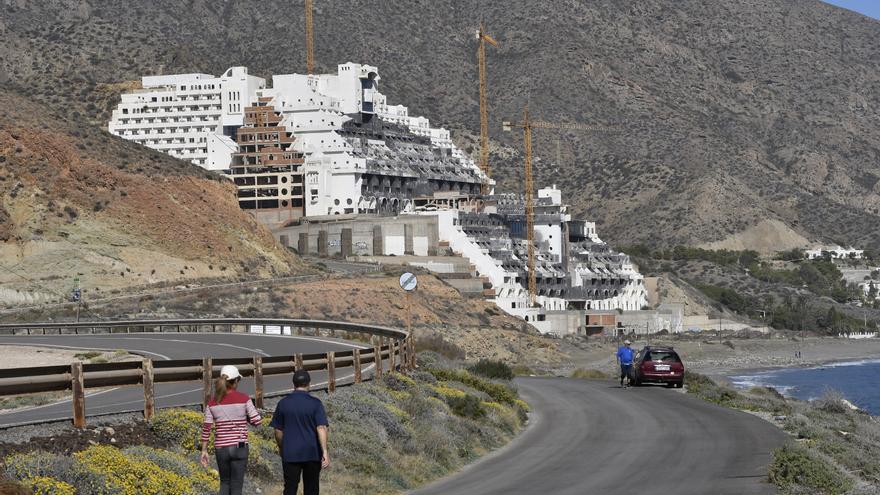 El Tribunal Europeo de Derechos Humanos admite a trámite denuncia de Greenpeace por el hotel El Algarrobico