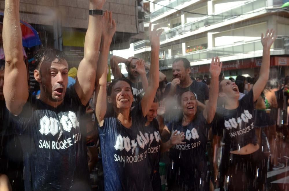 ¡Búscate! Las imágenes de la Festa da Auga de Vilagarcía 2019